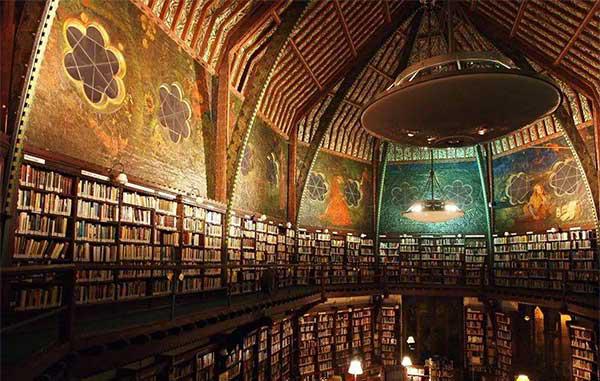 英国曼彻斯特图书馆,世界前十大学图书馆