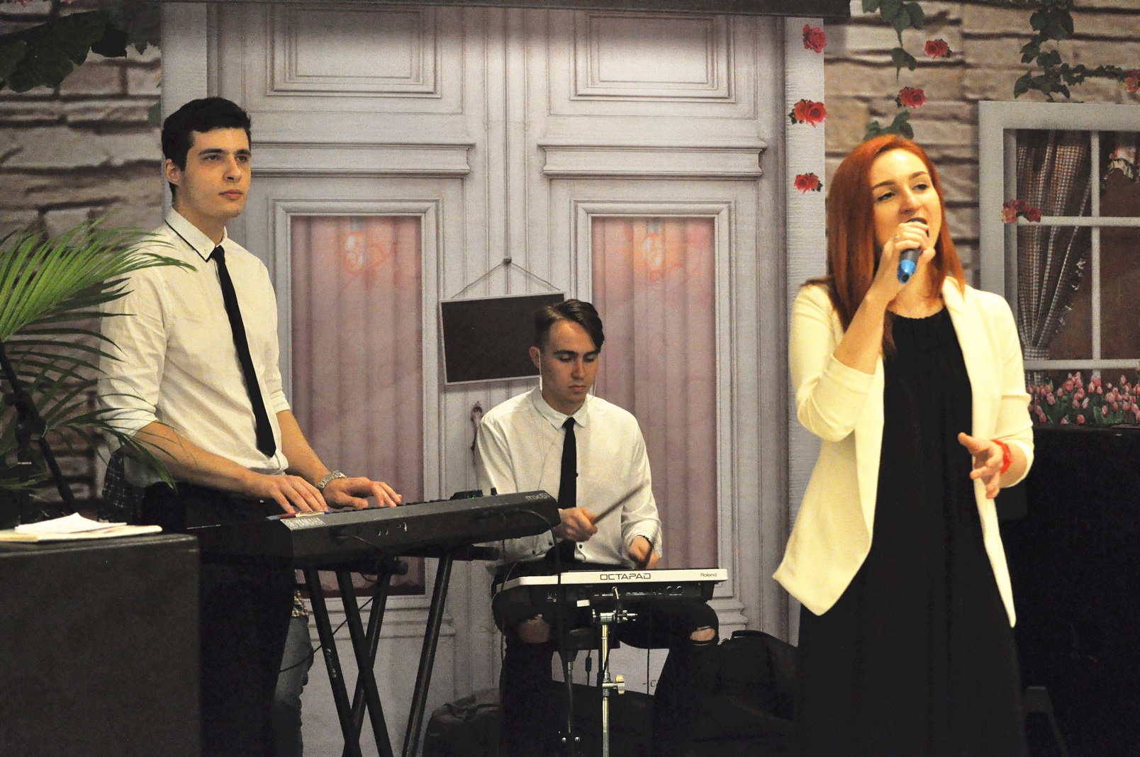 秋冬潮牌爆款穿搭,顶级潮牌秋冬穿搭