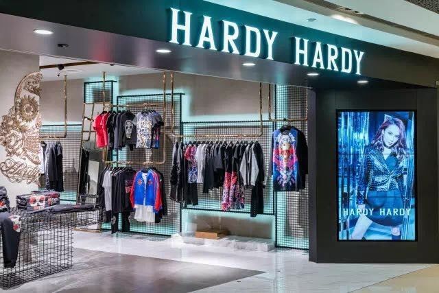 购物中心品牌女装开业,上半年购物中心服装品牌