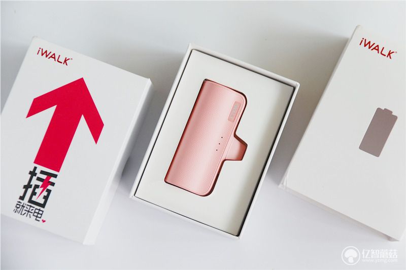 模块化磁吸式口红充电宝,非常实用的口红型充电宝