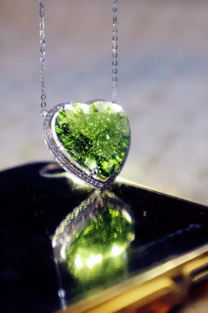 捷克陨石怎么辨别真假,怎样快速鉴别真假陨石