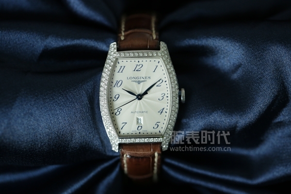 这款浪琴手表好看吗,新款浪琴longines典藏系列
