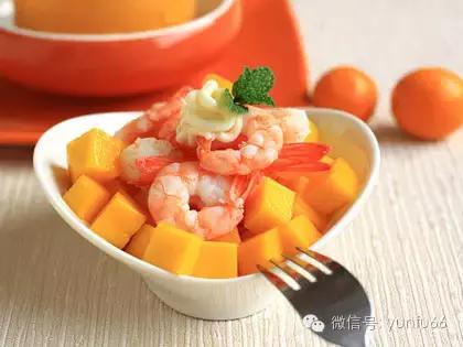 孕妇虾要怎么吃有营养,孕妇能吃虾吗前三个月注意事项