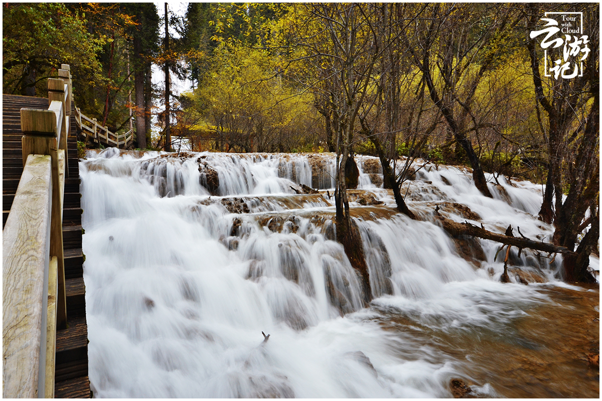 川西小环线4天自驾最佳红叶路线,川西红叶