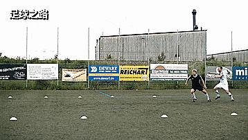 防守方该如何正确防守,防守不犯规的小动作