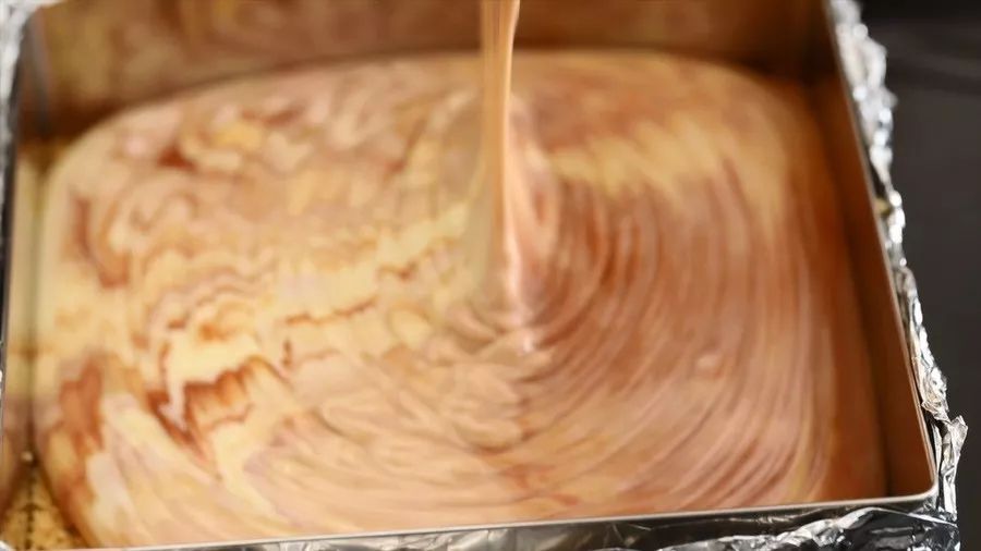 自己做裱花蛋糕简单方法,做蛋糕的简单方法裱花