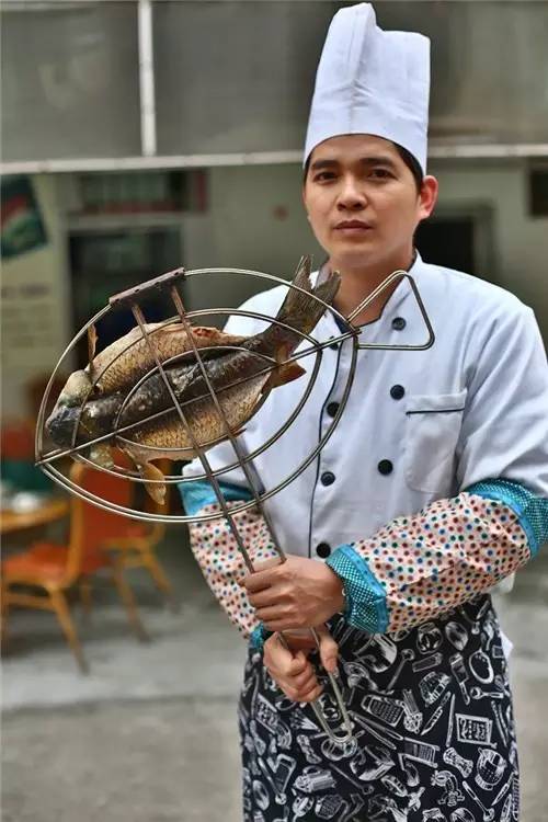 特色炭火烤鱼,广州最正宗的炭烤烤鱼