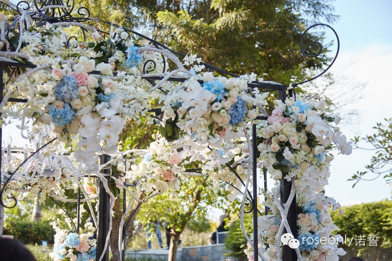 roseonly最全独家揭秘|隆诗婚礼背后每一个动人的故事