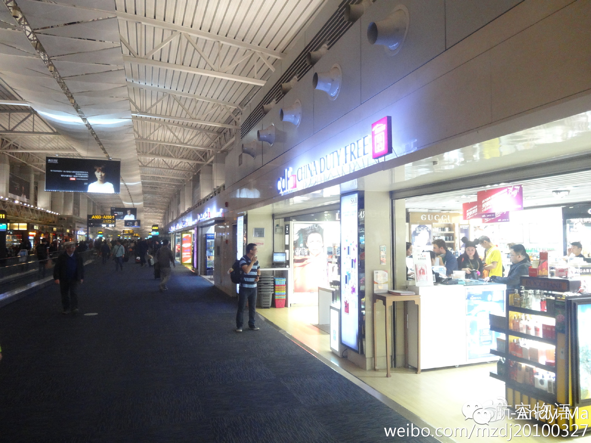 南航国际头等舱体验,南航越太平洋延程飞行