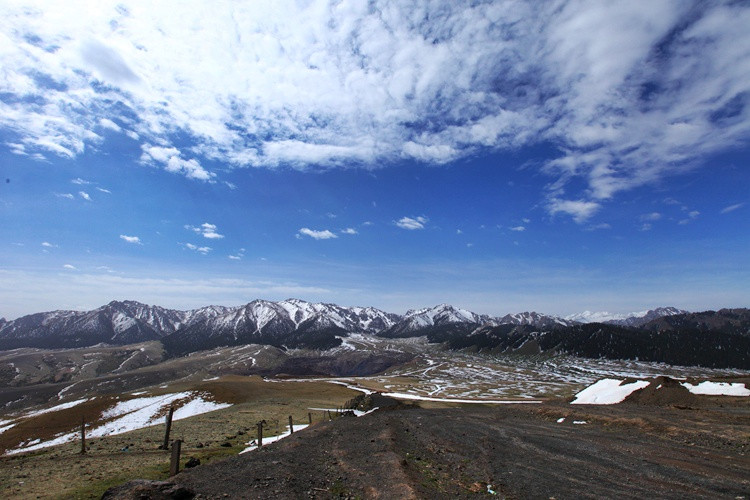 五月上天山，圆你一个武侠梦