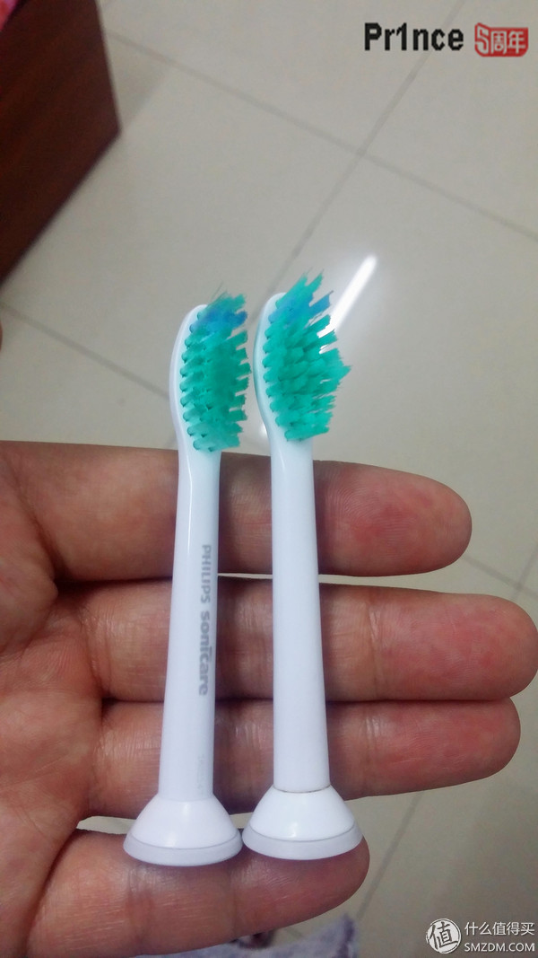 椋炲埄娴hilips鐢靛姩鐗欏埛澶磆x242m,椋炲埄娴︾數鍔ㄧ墮鍒峰ごhx6720