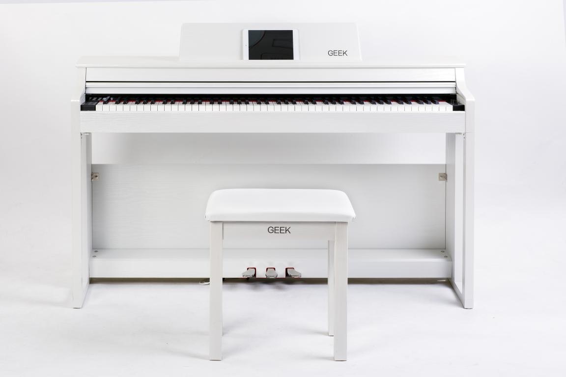 新品抢先评：这是一款智能的电钢琴—GEEKK2