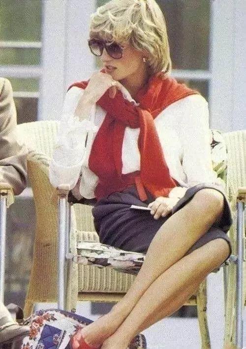 秋冬爆款打底衬衫,毛衣cp