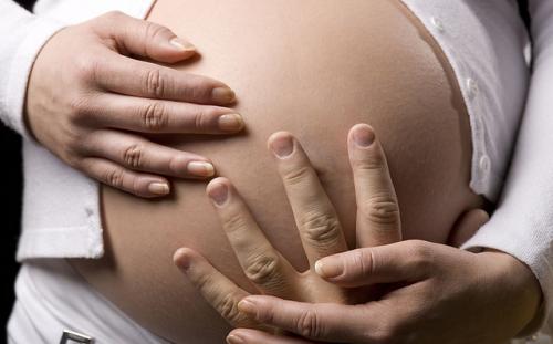 美宝之星孕早期呕吐,美宝之星怎么预防缺陷