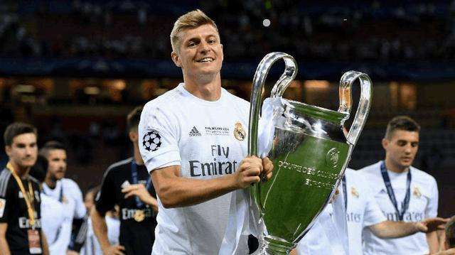 足坛十大帅哥中国,足坛现役十大帅哥