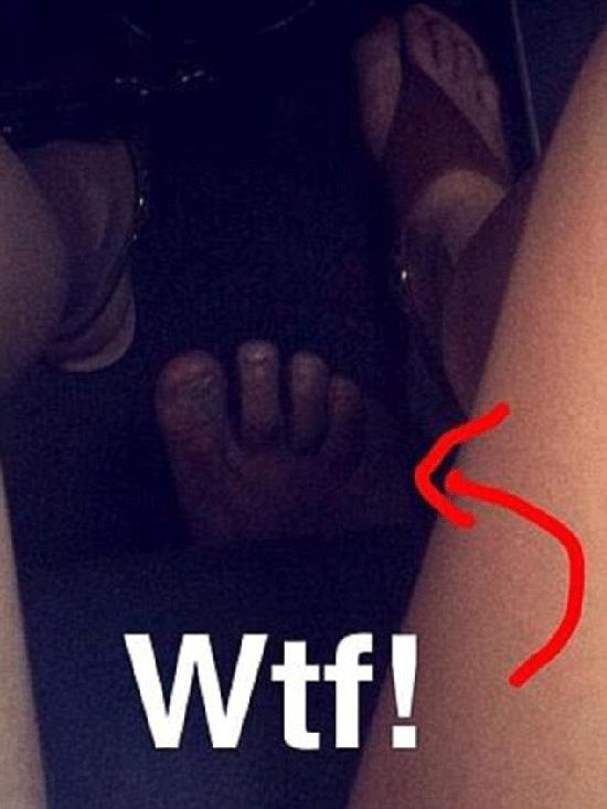 英国女子空难存活,英国女子飞机驾驶舱