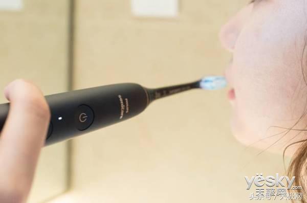 飞利浦智能ai牙刷,飞利浦电动牙刷2471和2451区别