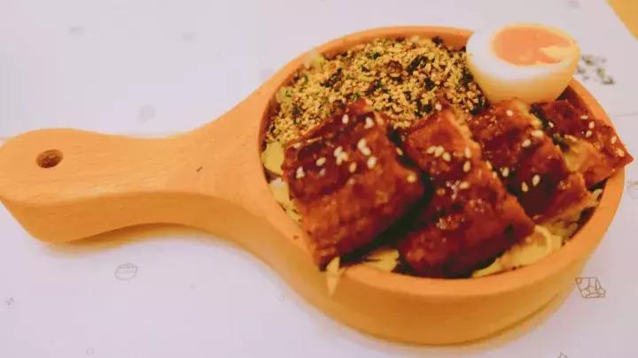 高端日本寿司料理,正宗日式寿司料理