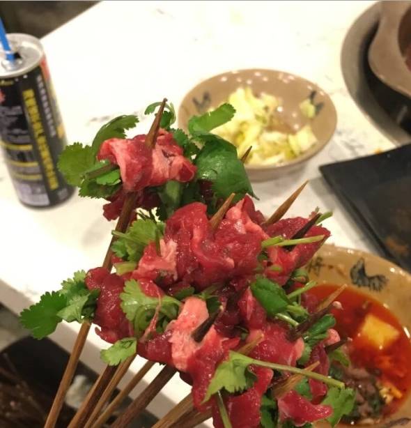 比万圣节更怪米日眼的装扮是重庆这15家店店