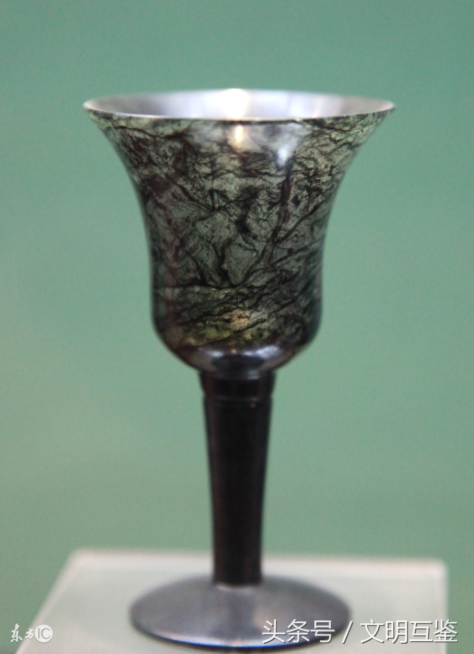 夜光杯价格多少钱一个,夜光杯底料