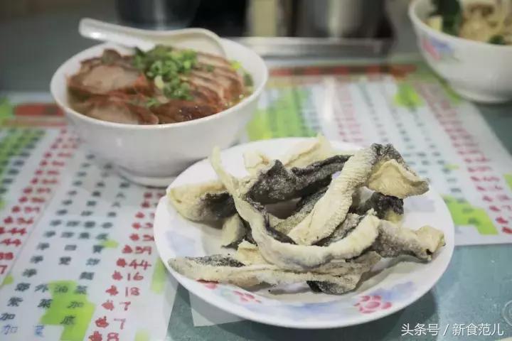 恭喜米其林香港，终于集齐“粥粉面饭”四大金刚