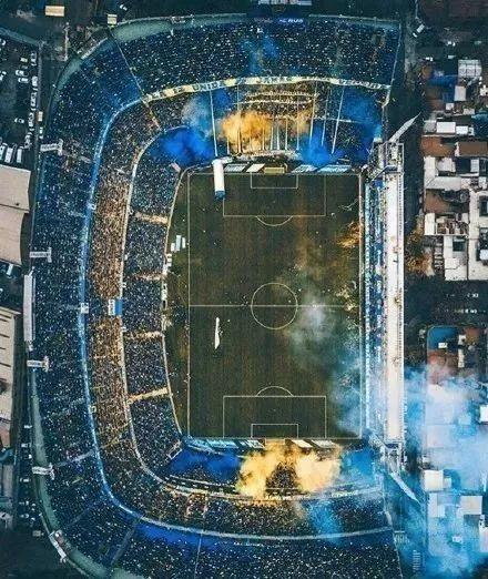 十大足球场魔鬼主场,那些让人闻风丧胆的野球场