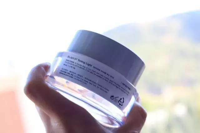 全网爆火的素颜霜,韩国当年超火的素颜霜