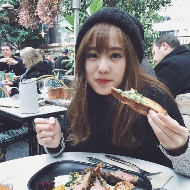 为啥男生都跟网友谈恋爱了,为什么要找网友谈恋爱