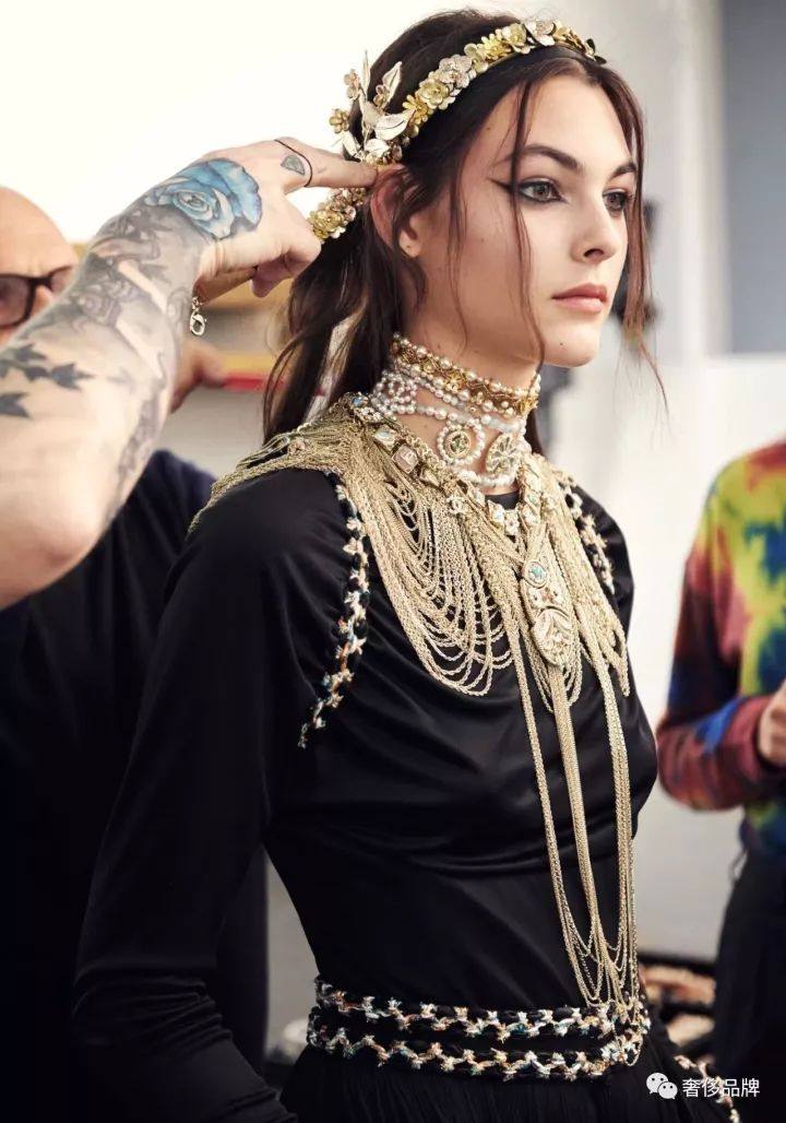 宋慧乔穿衣风格2018,宋慧乔香奈儿外套