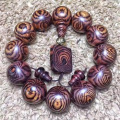 不用过多养护的手串,木质手串冬天盘串注意事项