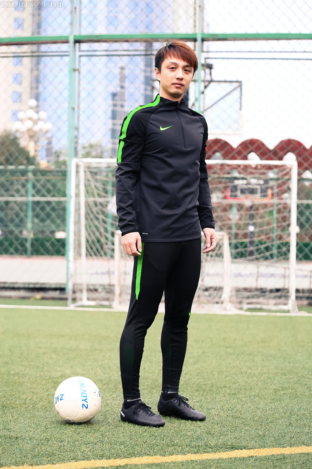 传奇7足球鞋特点,传奇7足球鞋新配色