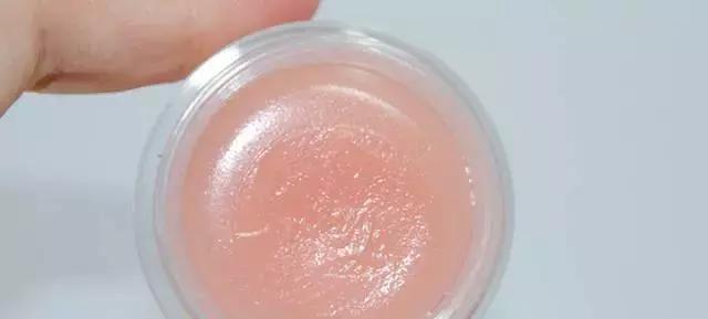 唇膜干裂淡化唇纹,唇纹深容易起皮的唇膜推荐