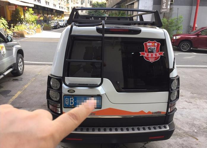 路虎发现4座椅改装案例,路虎发现4爱马仕橙色内饰改装