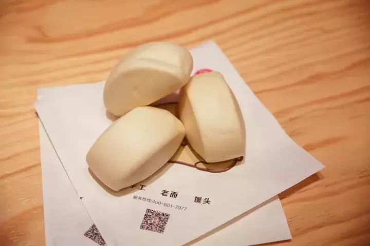 这个来自台湾的包子，香到连手指都想吞下去！吃了就上瘾！