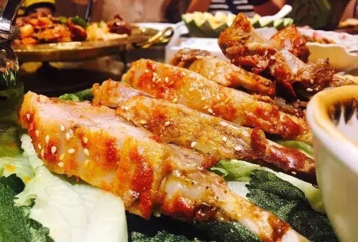 重庆这家天天排队的萝卜干店,重庆三大必去的店