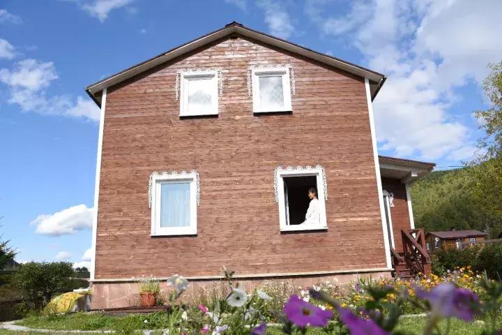 坐火车穿越俄罗斯西伯利亚,欧洲火车途经小镇