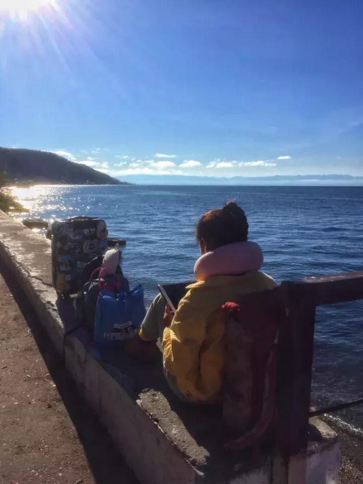 坐火车穿越俄罗斯西伯利亚,欧洲火车途经小镇