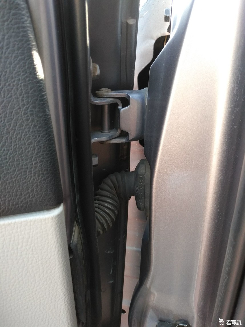 花了3万买一部车,花了3万块钱买了一辆二手车