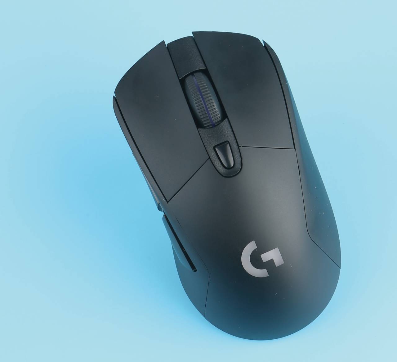 罗技无线充电鼠标垫适合打游戏么,罗技无线充电鼠标垫好不好用