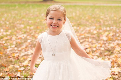 美国五岁小女孩sophie唱歌,sophia小女孩