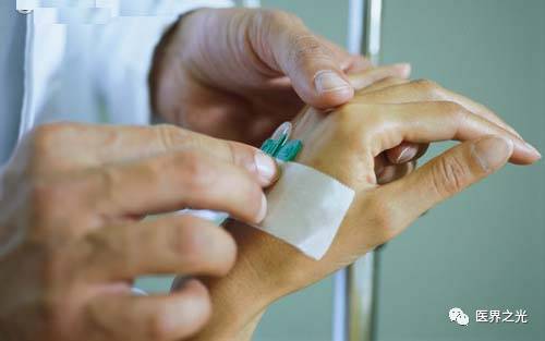 「临床技能贴」抗肿瘤药物不良反应的处理