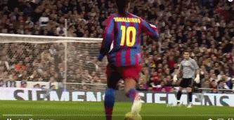 李金羽vs马拉多纳,梅西复制马拉多纳经典进球