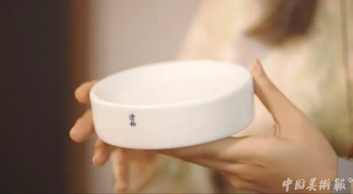 *物文**艺术品网络拍卖，是追风还是挖富矿？