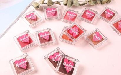 画眼影可以只用一个单色眼影吗,怎么把眼影盘上的眼影单独拿下来