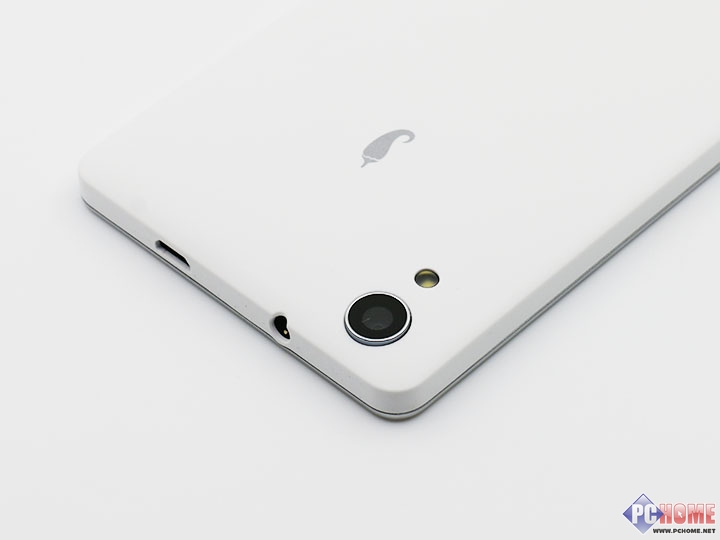 499元双卡全网小辣椒国民全网通评测