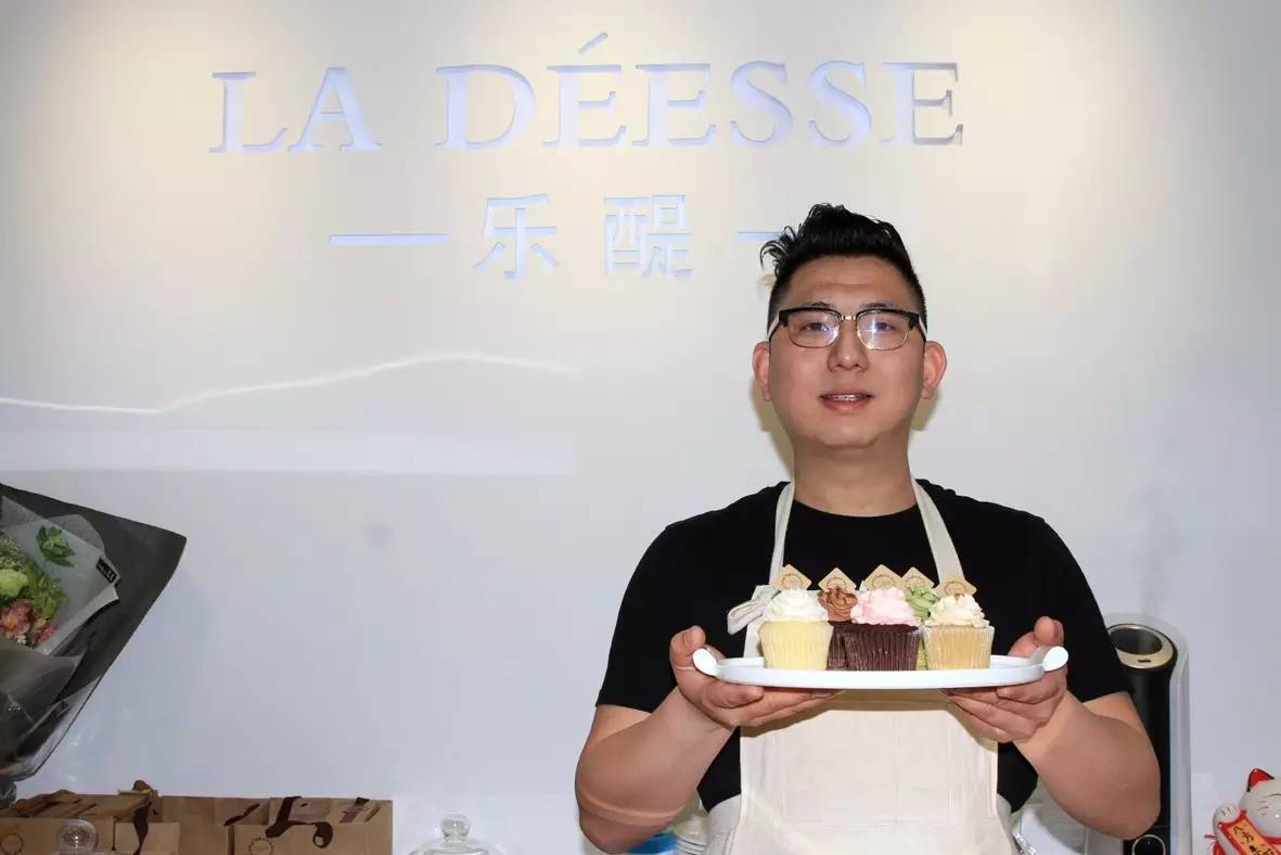 创客贴咖啡智汇8号店,创客贴高颜值