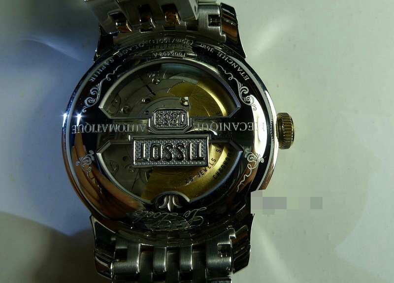 天梭力洛克泰国买的,第一次买天梭力洛克手表