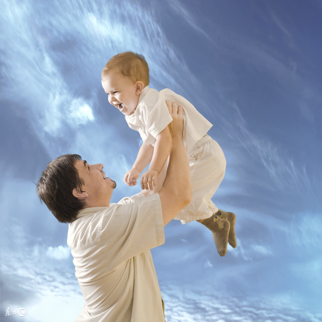 人生必须借力而不是尽力,创业路上要借力不要尽力