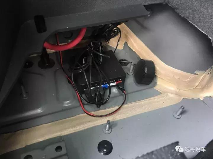 双11花26万买辆六千公里的凯迪拉克XT5，被老姐一把拽回来