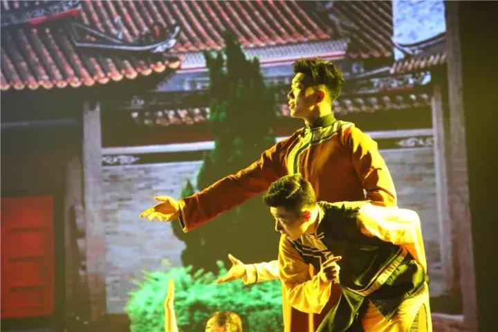 来自世界各地的近千名番禺乡亲代表共聚首,见证番禺大变化!